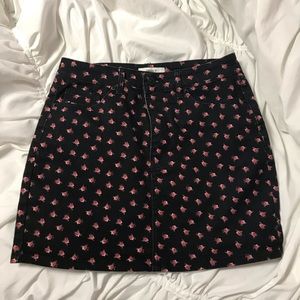 super cute floral black denim skirt!!!